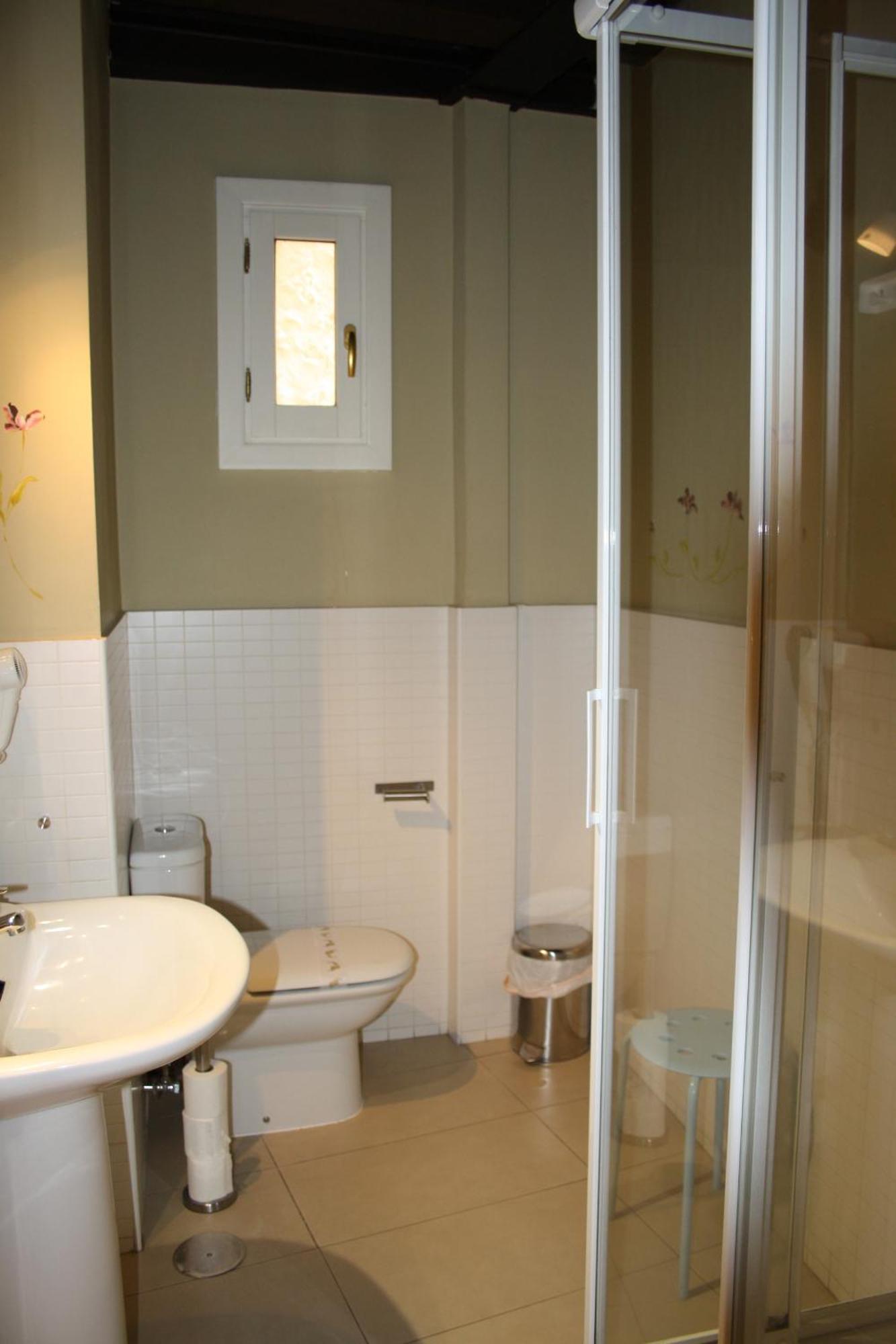 Refitoleria Apartamentos Segovia Exteriör bild